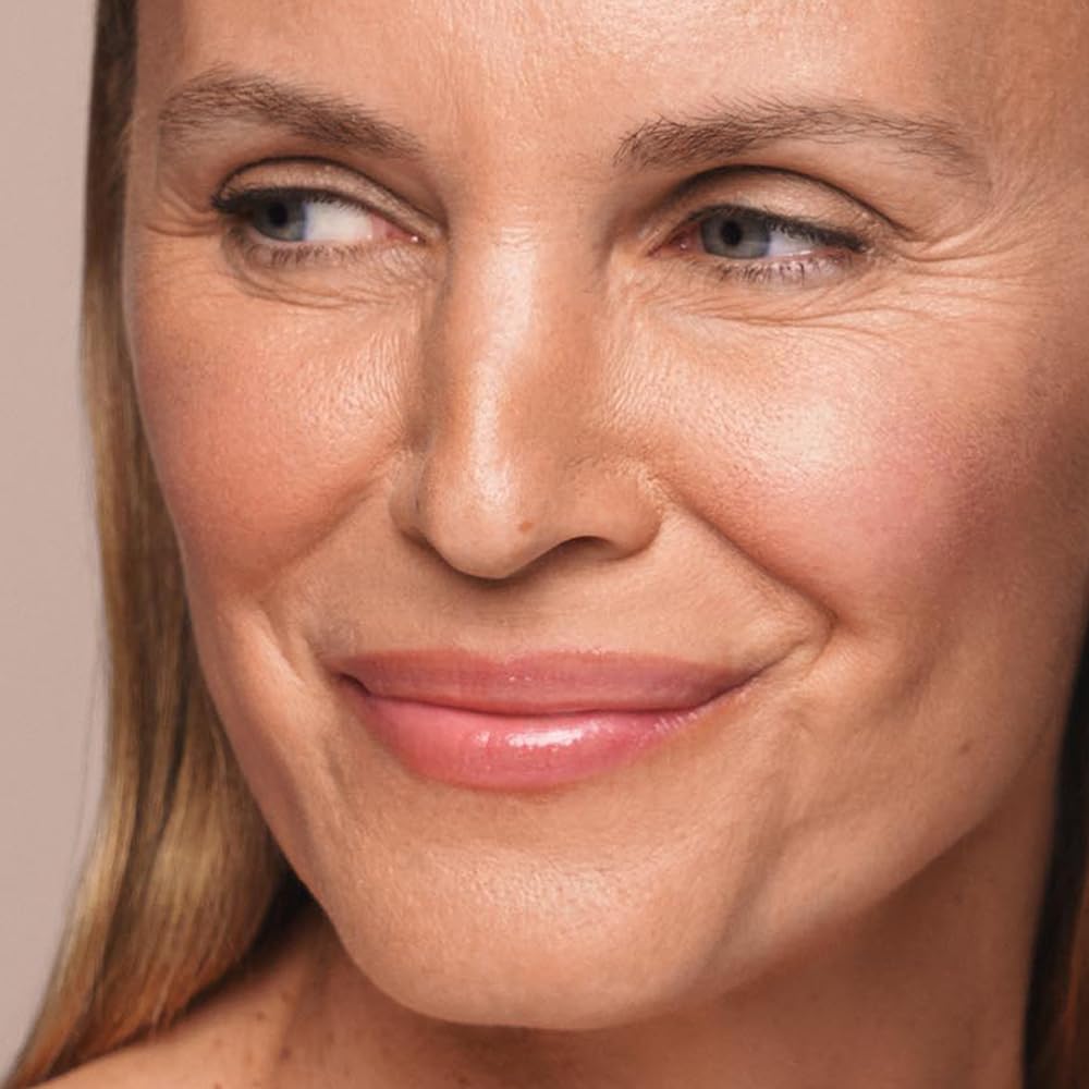 Jouer Crème Eyeshadow Crayon | Men & Women | Built-In Sharpener | Dermatologist Tested | Waterproof, Fast Drying & Crease Resistant Formula